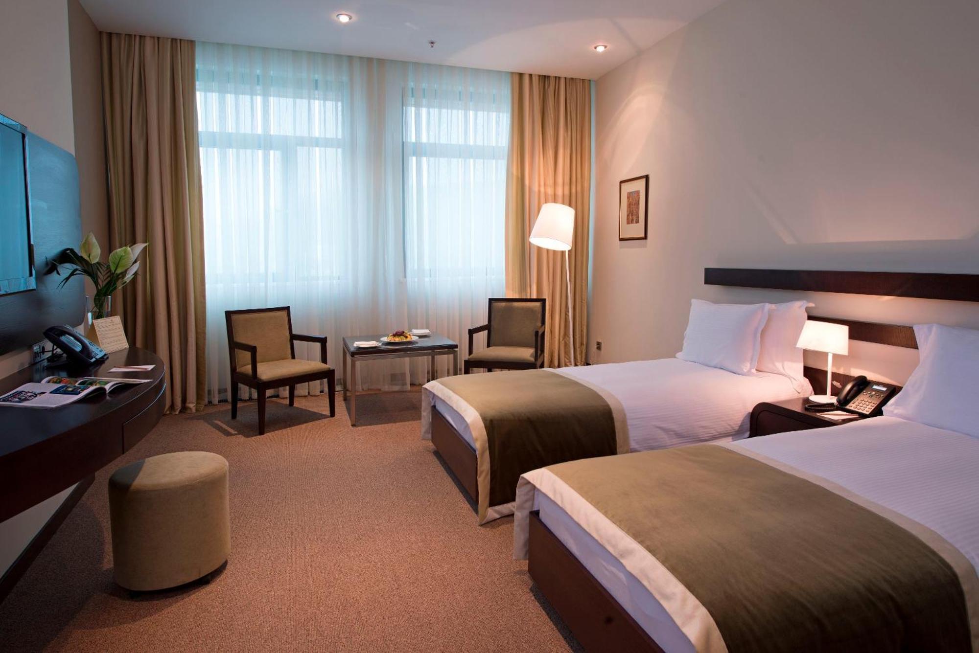 Zirve Hotel Shahdag Ruang foto